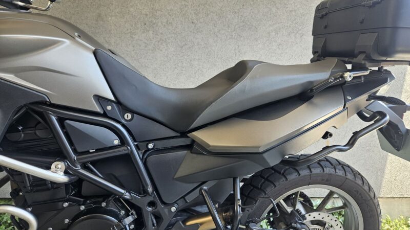 購入して分かったBMW F650GS/F700GS/F800GS おすすめシート ノーマル